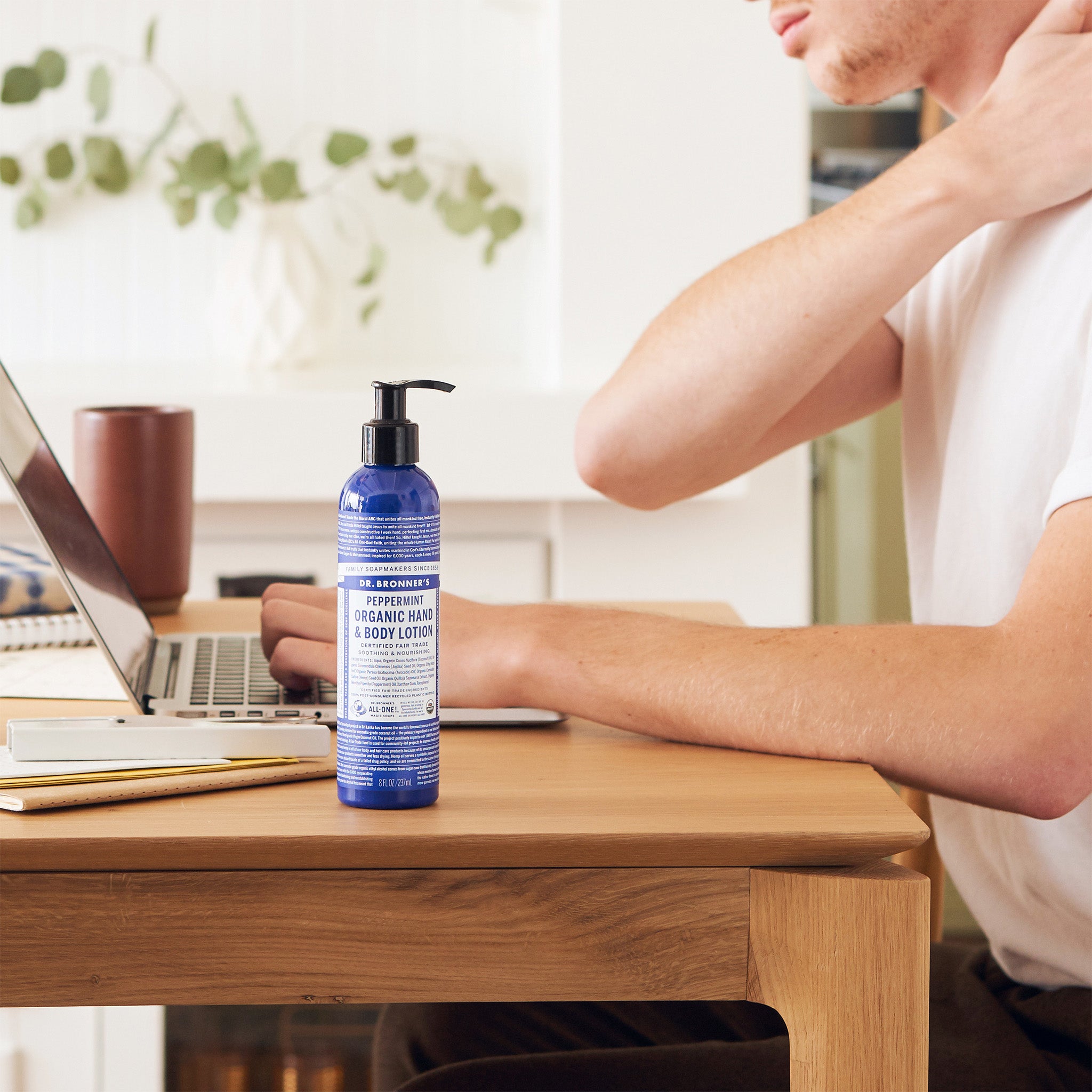dr-bronners-organic-hand-and-body-lotion-8oz-peppermint-2